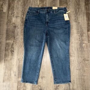 NWT NYDJ Margot Girlfriend Rockie Denim Jeans Women’s Sz 18WP Med Wash Lift Tuck